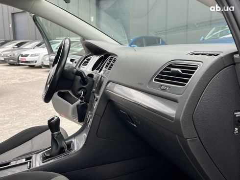 Volkswagen Golf 2016 серый - фото 37