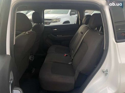 Chevrolet Orlando 2012 - фото 16