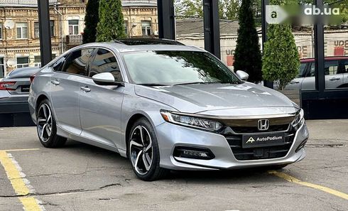 Honda Accord 2018 - фото 2