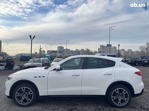 Maserati Levante 2017 - фото 10