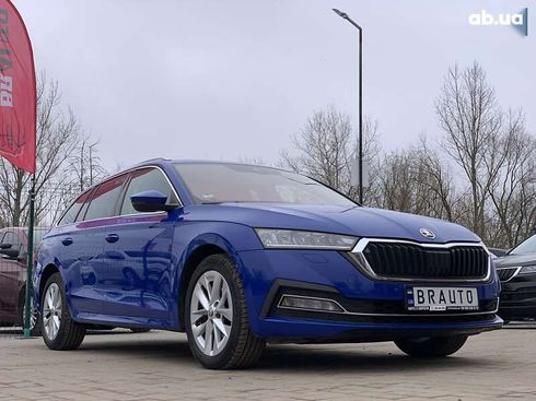 Skoda Octavia 2020 - фото 11