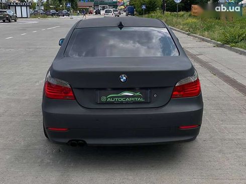 BMW 5 серия 2004 - фото 9