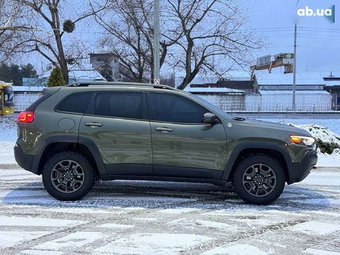 Jeep Cherokee 2020 - фото 23