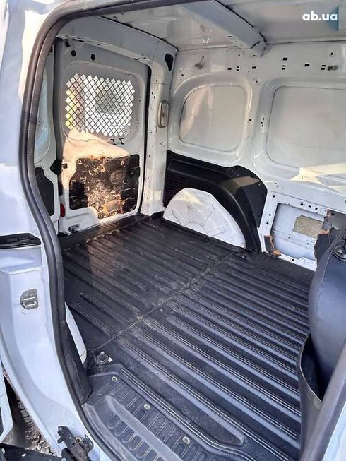 Renault Kangoo 2014 - фото 12