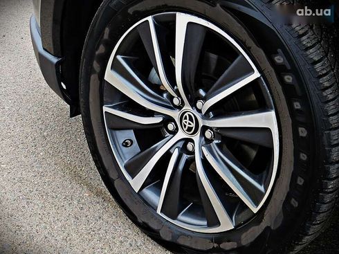 Toyota Venza 2021 - фото 5