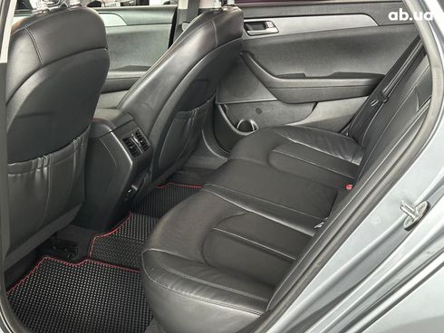 Hyundai Sonata 2016 серый - фото 15