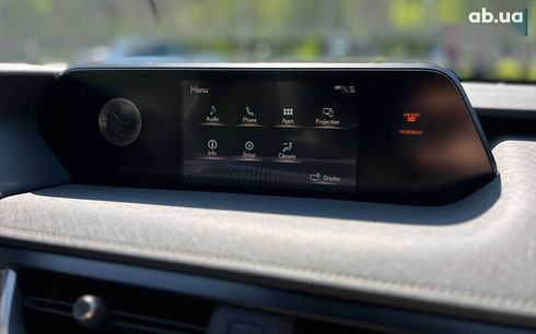 Lexus UX 2021 - фото 11