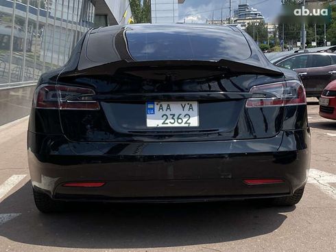 Tesla Model S 2018 - фото 7