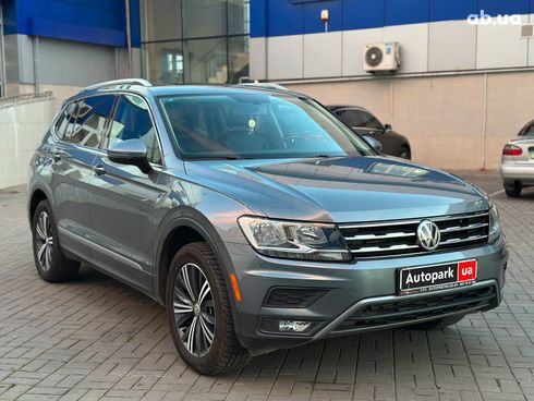 Volkswagen Tiguan 2017 серый - фото 3