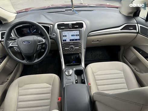 Ford Fusion 2017 - фото 29