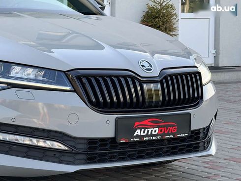 Skoda Superb 2020 - фото 15