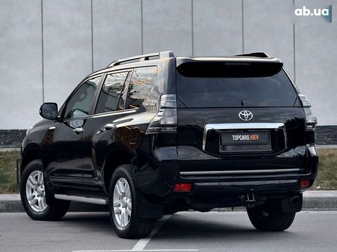 Toyota Land Cruiser Prado 2012 - фото 12