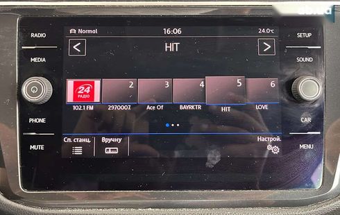 Volkswagen Tiguan 2018 - фото 17