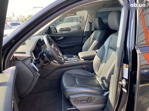 Audi Q7 2019 - фото 22