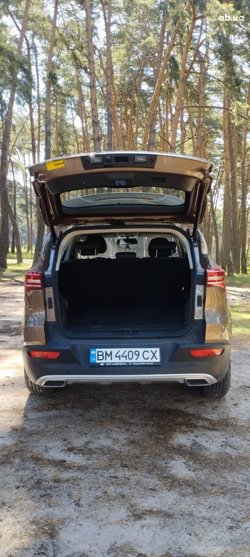 Chery JETOUR 2021 бронзовый - фото 13