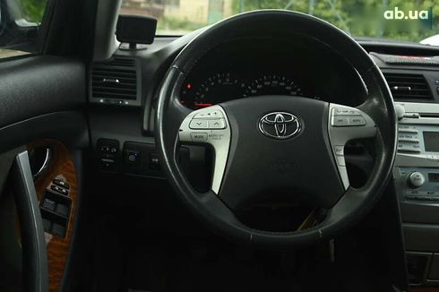 Toyota Camry 2008 - фото 26