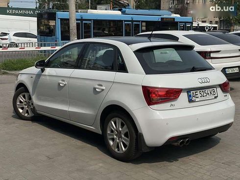 Audi A1 2012 - фото 6