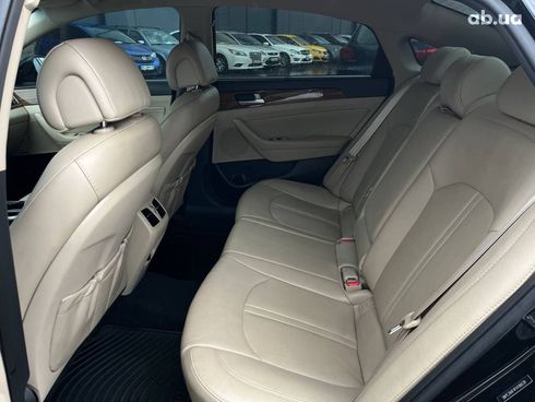 Hyundai Sonata 2015 черный - фото 26