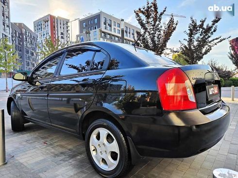 Hyundai Accent 2008 - фото 11