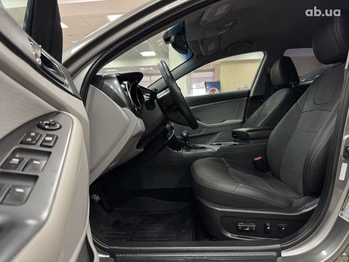 Kia Optima 2013 коричневый - фото 5
