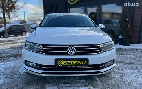 Volkswagen Passat 2017 - фото 2