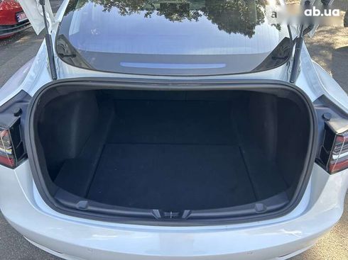 Tesla Model 3 2018 - фото 11