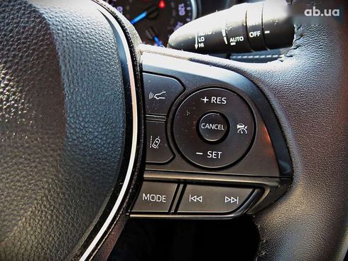 Toyota RAV4 2022 - фото 14