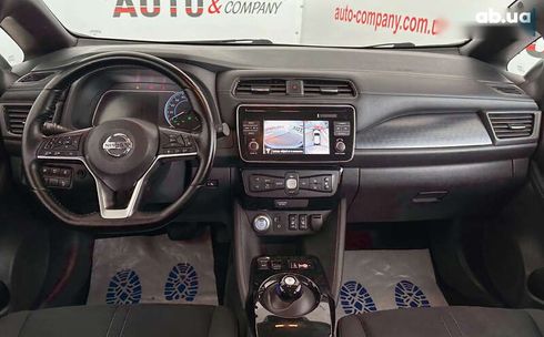 Nissan Leaf 2018 - фото 16