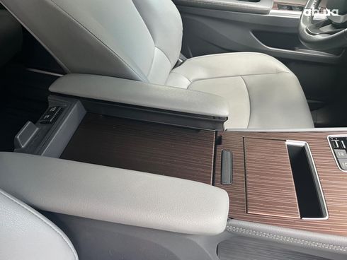 Toyota Sienna 2023 белый - фото 136