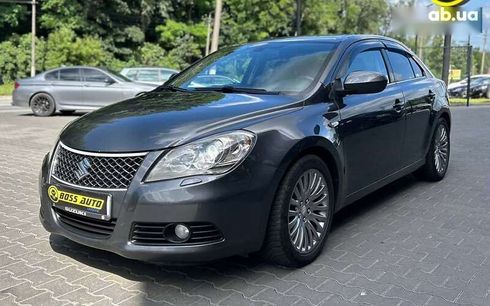 Suzuki Kizashi 2010 - фото 3