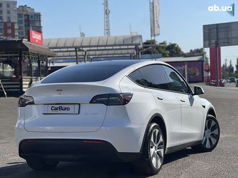 Tesla Model Y 2022 - фото 12