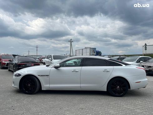 Jaguar XJ 2017 белый - фото 9