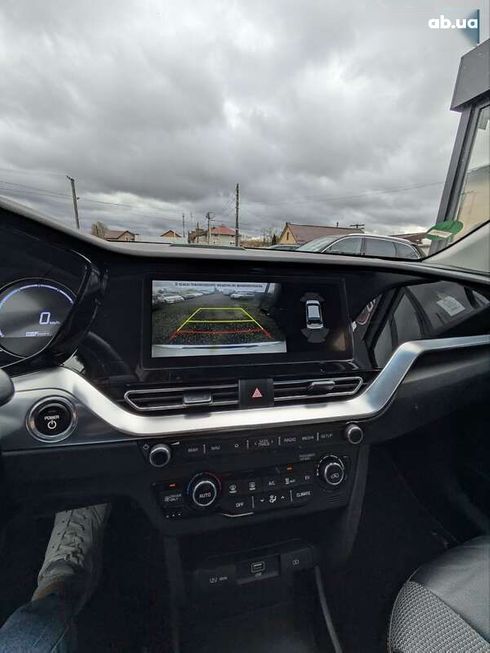 Kia Niro 2021 - фото 12