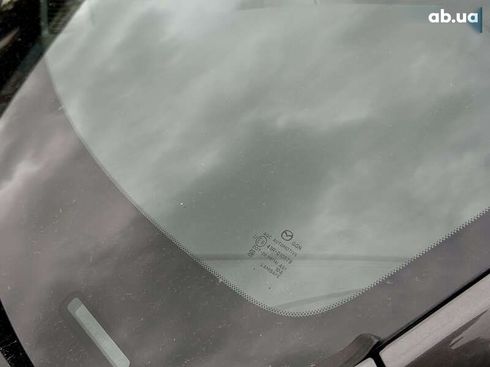 Mazda 3 2019 - фото 14