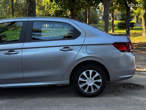 Peugeot 301 2019 серый - фото 10