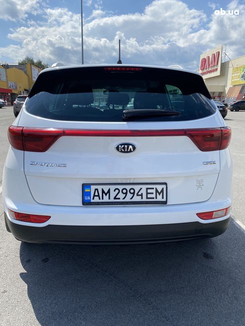 Kia Sportage 2016 белый - фото 4