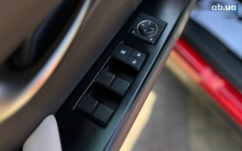 Lexus UX 2021 - фото 18