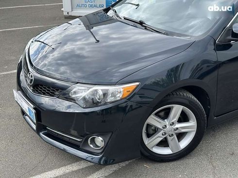 Toyota Camry 2013 - фото 8