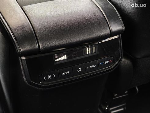 Toyota Highlander 2024 черный - фото 13