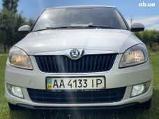 Купити Skoda Fabia 2012 бу в Києві - купити на Автобазарі