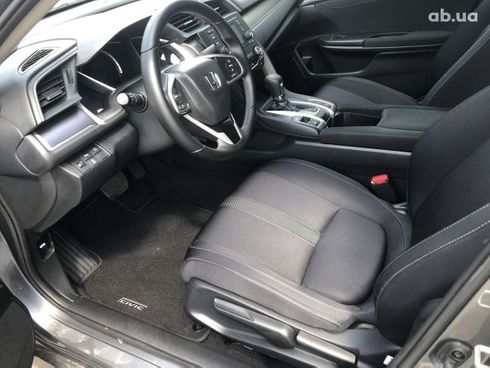 Honda Civic 2017 - фото 10
