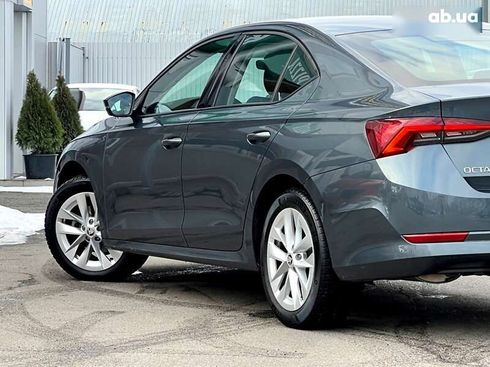 Skoda Octavia 2020 - фото 13