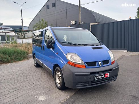 Renault Trafic 2002 синий - фото 3