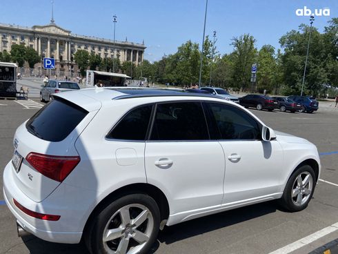 Audi Q5 2011 белый - фото 9