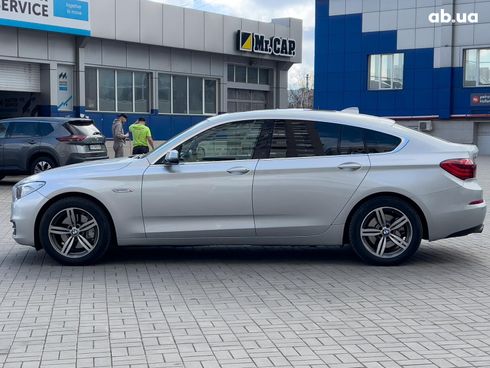 BMW 5 серия 2015 серый - фото 8