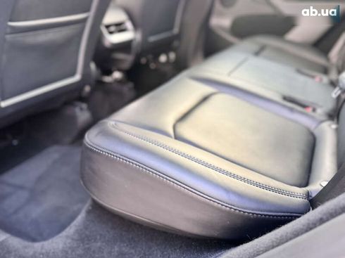 Tesla Model Y 2023 - фото 6