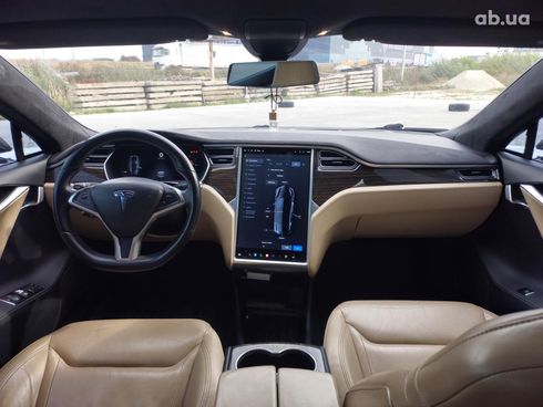 Tesla Model S 2015 черный - фото 28