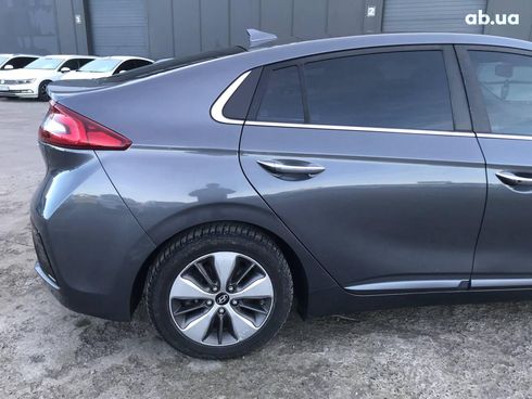 Hyundai Ioniq 2018 серый - фото 8
