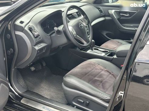 Nissan Altima 2016 - фото 16