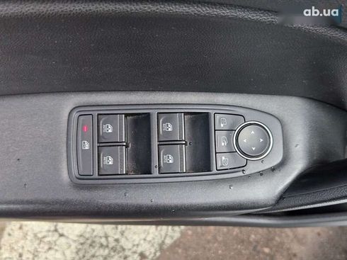 Renault Captur 2021 - фото 19